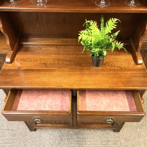 Vintage Old Charm Wood Brothers / Carved Oak Dresser / Traditional Chestnut Colour / FREE DELIVERY / c1970 - Image 10