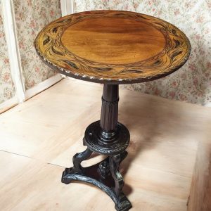 Antique Oak Wine Side Table / Made in England c1920 / FREE DELIVERY - Image 1