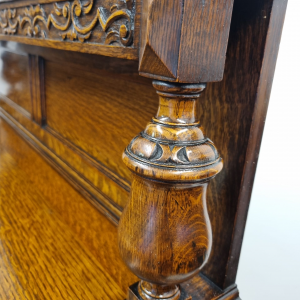 Antique Oak Carved Sideboard / c1920 / FREE DELIVERY - Image 3
