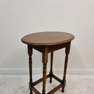 Antique Oak Side Occasional Oval Hall Table / Wine Table / c1900 / FREE DELIVERY