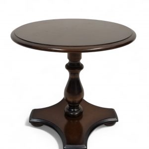 Vintage Mahogany Coffee Table / English Reproduction / c.1970 / FREE DELIVERY - Image 7