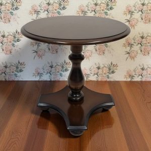 Vintage Mahogany Coffee Table / English Reproduction / c.1970 / FREE DELIVERY - Image 1