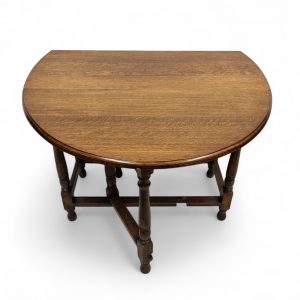 Vintage Oak Gateleg Table / Gate-Leg Drop Leaf / Made in England 1930s / Seats 4-6 / FREE DELIVERY - Image 11