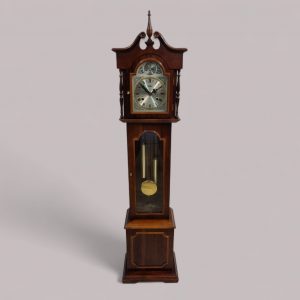 Vintage Grandmother Clock / Mahogany Case / c1970 / Fully Serviced / FREE DELIVERY - Image 1