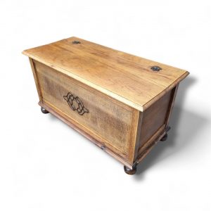 Vintage Oak Blanket Chest / Storage Trunk / c.1940s–1950s / FREE DELIVERY - Image 3