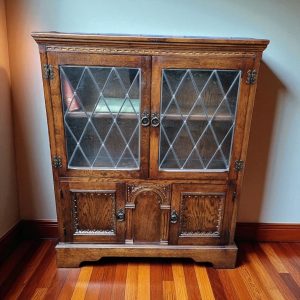 Vintage Oak Bookcase / c.1970 / FREE DELIVERY - Image 4