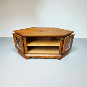 Vintage Old Charm Wood Bros Oak Corner TV Cabinet / Light Oak / c.1970 / FREE DELIVERY - Image 3