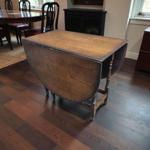 Antique Oak Gateleg Dining Table / c1950 / FREE DELIVERY - Image 11