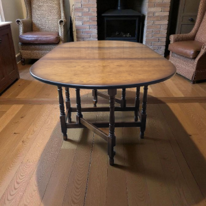 Antique Oak Gateleg Dining Table / c1950 / FREE DELIVERY - Image 9