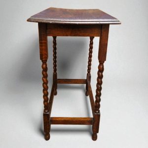 Antique Oak Barley Twist Side Table / c1920 / FREE DELIVERY - Image 6