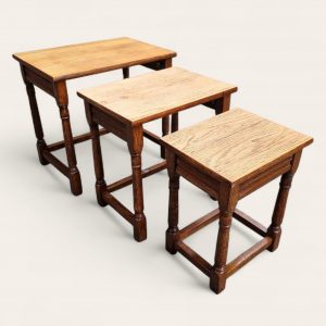 Vintage Solid Oak Tables / Nest of Three / 1970s / FREE DELIVERY