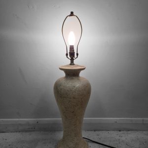 Vintage Porcelain Table Lamp / c.1970 / FREE DELIVERY - Image 1