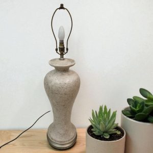 Vintage Porcelain Table Lamp / c.1970 / FREE DELIVERY - Image 2