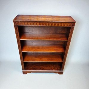 Vintage Solid Oak Bookcase / English Made c.1960 / Adjustable Shelves / FREE DELIVERY - Image 7