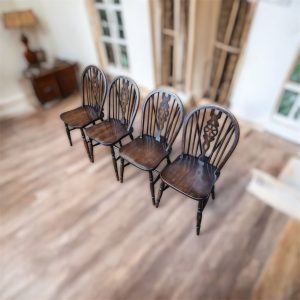Vintage Wheelback Windsor Dining Chairs / c.1970 / Set of 4 / FREE DELIVERY - Image 9