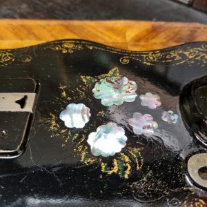 Antique Decorative Sewing Machine / c1900 / FREE DELIVERY - Image 13