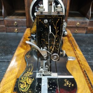 Antique Decorative Sewing Machine / c1900 / FREE DELIVERY - Image 11