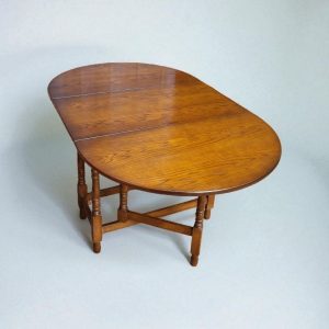 Vintage Oak Drop Leaf Dining Table / Seats 4–6 / c.1960 / FREE DELIVERY - Image 6