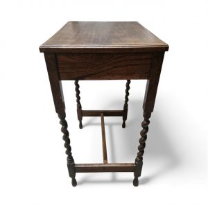 Vintage Oak Side Table / Barley Twist Legs / c1920 / FREE DELIVERY - Image 2
