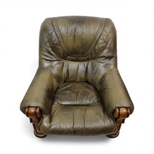 Vintage Leather Armchair / Solid Oak Frame / c1970 / FREE DELIVERY - Image 4