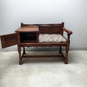Vintage Old Charm Wood Brothers / Telephone Table / Tudor Brown / c.1970 / FREE DELIVERY - Image 2