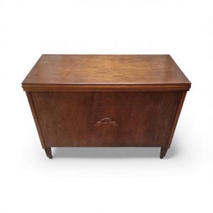 Vintage Wooden Blanket Box on Castors / Mid-20th Century / FREE DELIVERY - Image 10