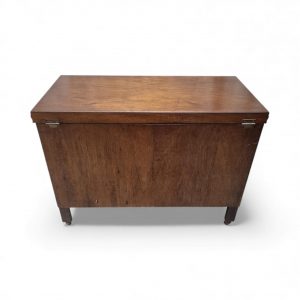 Vintage Wooden Blanket Box on Castors / Mid-20th Century / FREE DELIVERY - Image 8