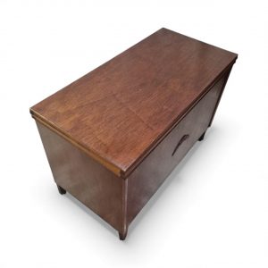 Vintage Wooden Blanket Box on Castors / Mid-20th Century / FREE DELIVERY - Image 7