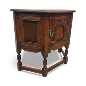 Vintage Old Charm Wood Bros Oak Side Cabinet / c1970 / FREE DELIVERY - Image 5