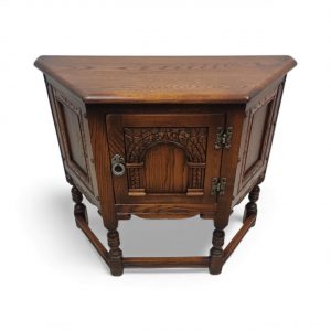 Vintage Old Charm Wood Bros Oak Side Cabinet / c1970 / FREE DELIVERY - Image 4