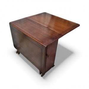 Vintage Oak Drop-Leaf Table / c1940 / FREE DELIVERY