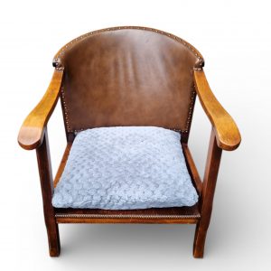 Vintage Low Armchair / c. 1930 / FREE DELIVERY - Image 7