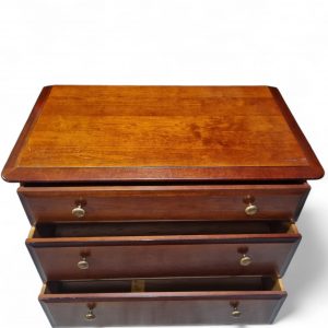 Vintage Stag Minstrel Mahogany Chest of Drawers/ c1970 / FREE DELIVERY - Image 7
