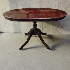 Vintage Stag Minstrel Mahogany Extending Dining Table / c1970 / FREE DELIVERY