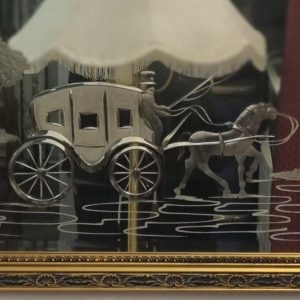 Vintage Decorative Wall Mirror / Etched Carriage Scene / c.1960–1970 / Gilt Frame / FREE DELIVERY - Image 7