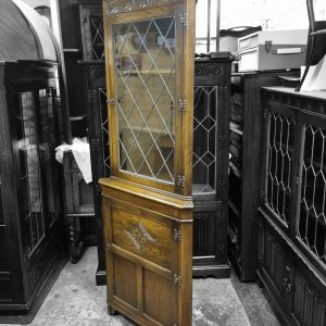 Vintage Jaycee Furniture Oak Corner Display Cabinet / Glazed Door / c.1970s / Mid-Century Traditional / FREE DELIVERY - Image 6