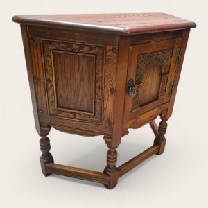 Vintage Old Charm Wood Brothers Canted Side Cabinet / Carved Oak / c1970 / FREE DELIVERY - Image 7