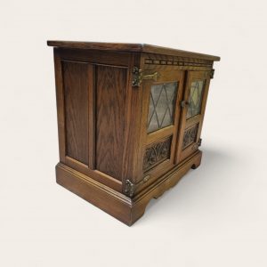 Vintage Old Charm Oak TV Cabinet / Drinks Cabinet / c.1970 / FREE DELIVERY - Image 3