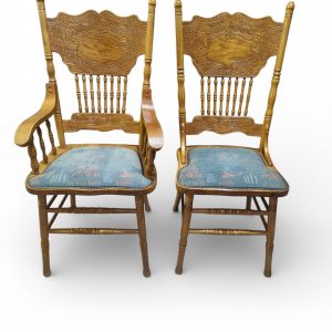 Vintage American Colonial Oak Featherback Dining Chairs / Set of 6 / c1980 / FREE DELIVERY - Image 11