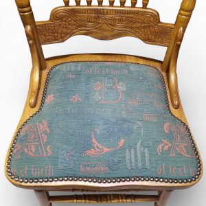 Vintage American Colonial Oak Featherback Dining Chairs / Set of 6 / c1980 / FREE DELIVERY - Image 10