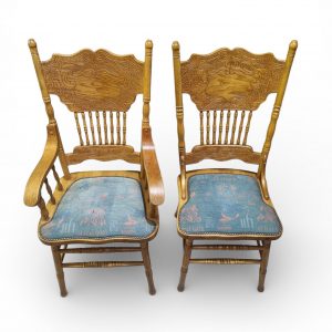 Vintage American Colonial Oak Featherback Dining Chairs / Set of 6 / c1980 / FREE DELIVERY - Image 8
