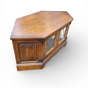 Vintage Old Charm Wood Bros Oak Corner TV Cabinet / Light Oak / c.1970s - Image 10