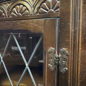 Vintage Priory Oak Corner Cabinet / c.1960 / Solid Wood - Image 6