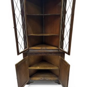 Vintage Priory Oak Corner Cabinet / c.1960 / Solid Wood - Image 3