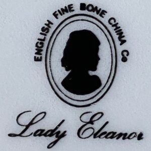 Lady Eleanor Flowered Oval Lidded Bone China Box / FREE DELIVERY - Image 5